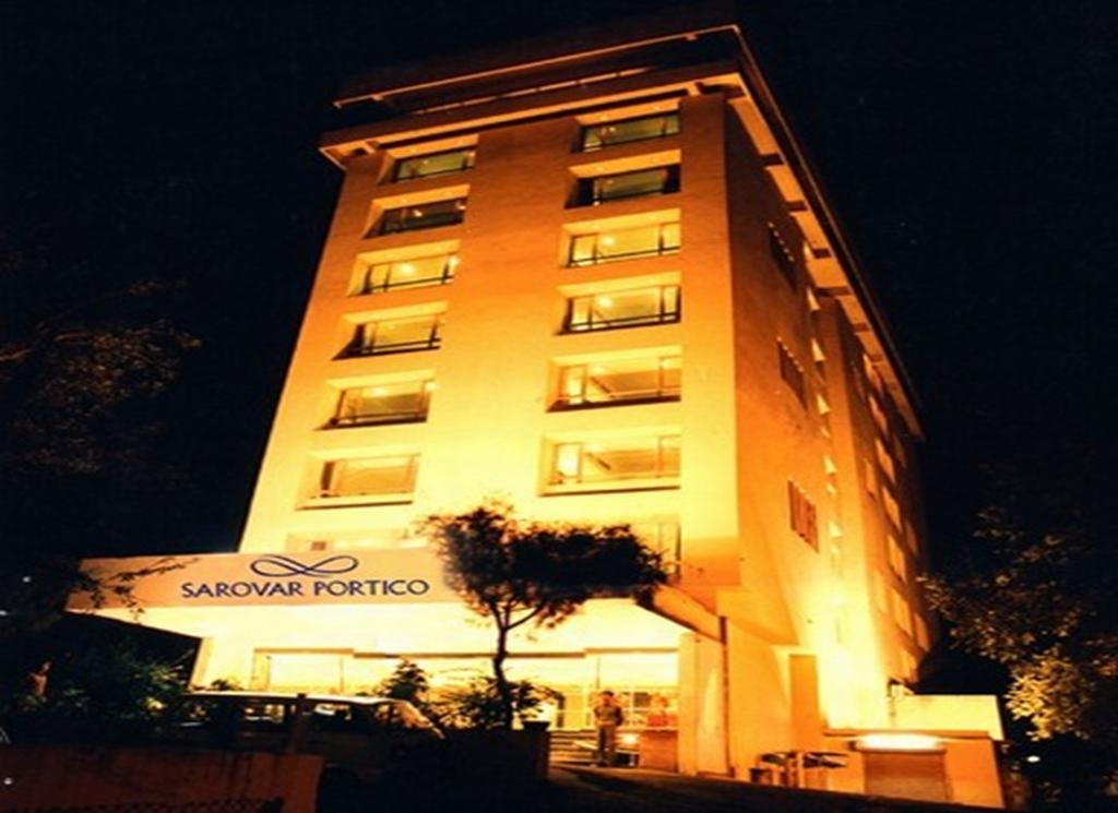 Sarovar Portico Rivera Ahmedabad Exteriör bild