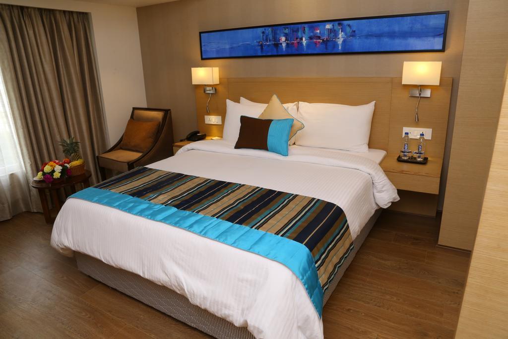 Sarovar Portico Rivera Ahmedabad Exteriör bild